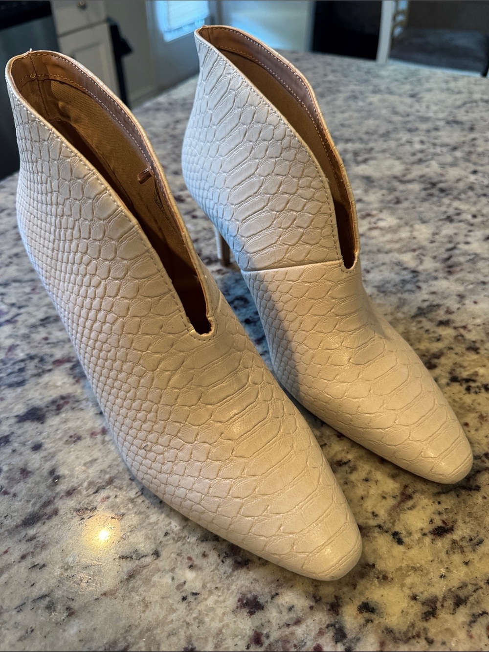 Women's Cream Croc-Embossed Pointed Toe Ankle Booties